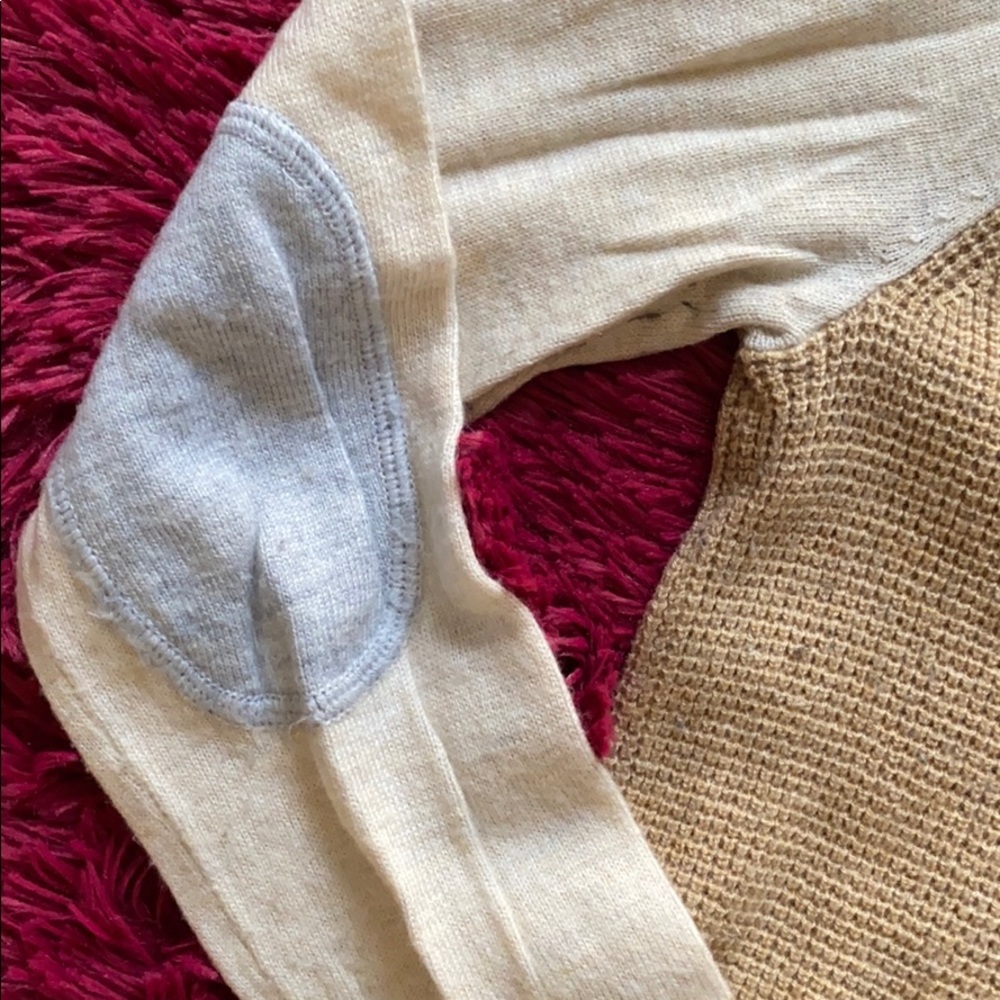JCP tan sweater - Picture 5 of 14